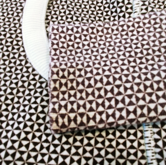 Lululemon Scuba Womens 4 Hoodie. Mint Green & Black Full Zip Sweater, thumb hole - Picture 14 of 14